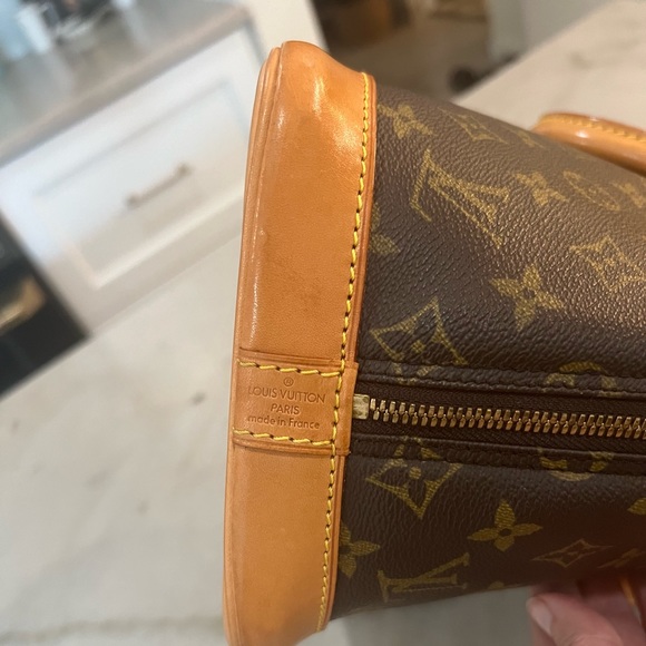 Authentic Louis Vuitton Monogram Alma PM made in France October 1994 - Picture 10 of 12